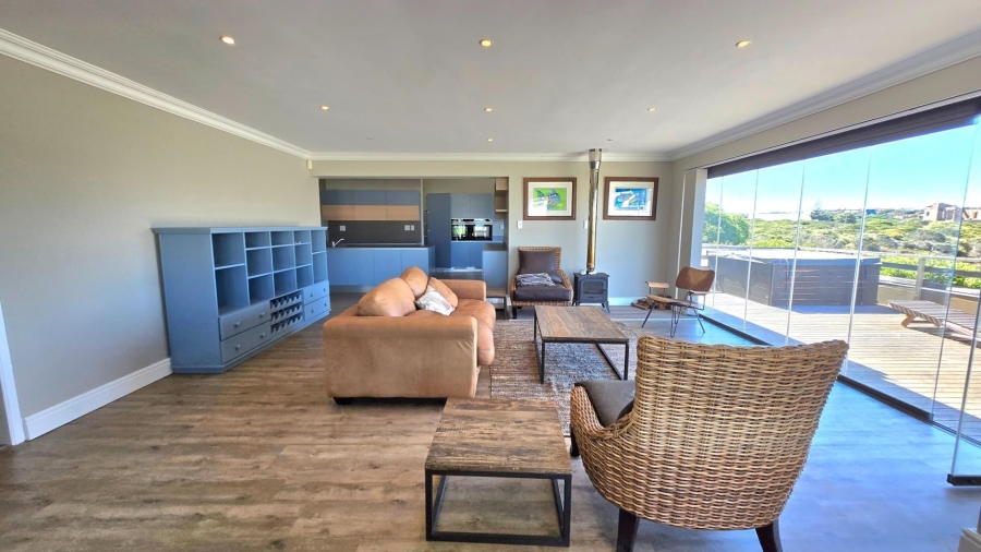 4 Bedroom Property for Sale in Kleinbaai Western Cape